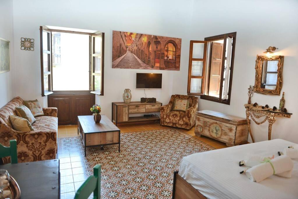 Meandros Suite In Old Town Rhodes City Exteriör bild